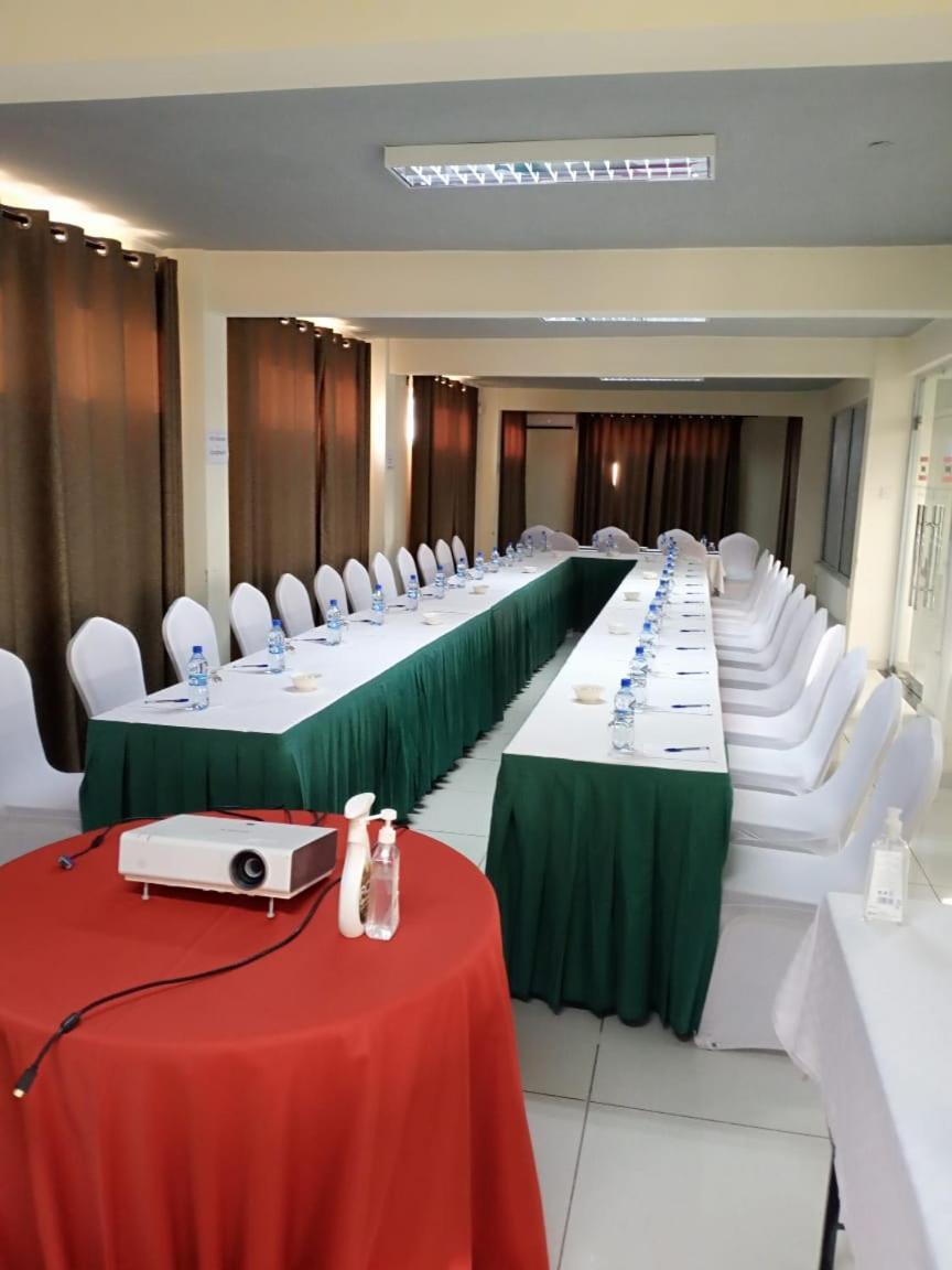 Imperial Hotel Express Kisumu Exterior foto